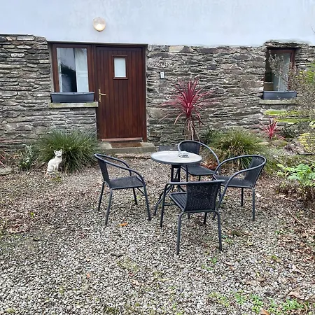 Holiday home Fernery Garden Cottage, Near Skibbereen